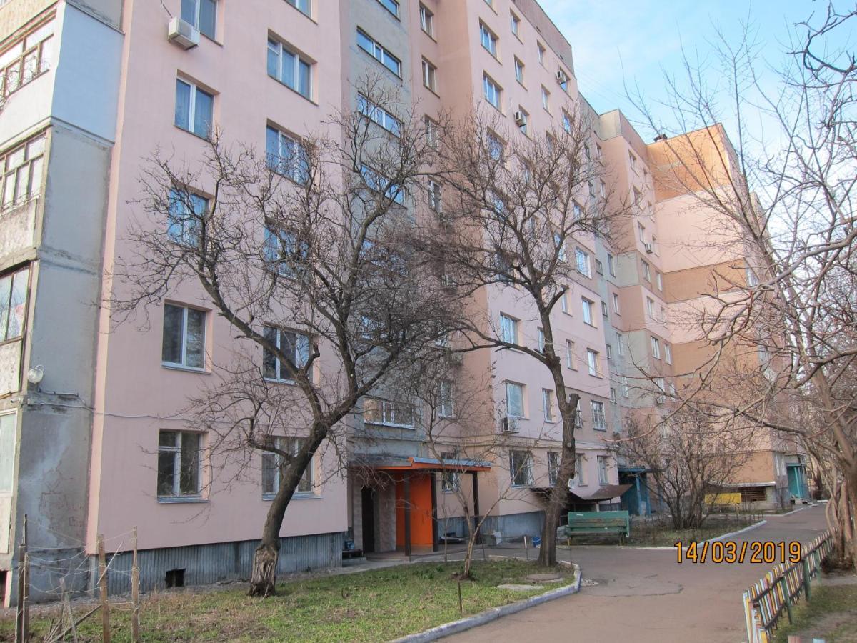 Комфортная 1-Комнатная Новопречистенская 1 Cherkasy Ngoại thất bức ảnh